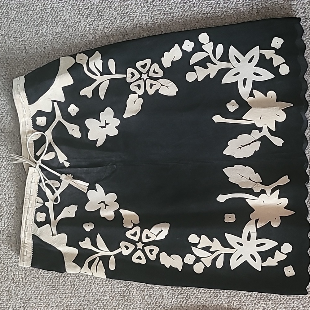 NWOT 90's Statement Piece Suede Detailed  Skirt Sz 14